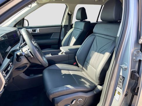 Used 2025 Hyundai Santa Fe XRT image 26