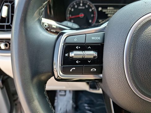 Certified 2023 Kia Sorento S w/ Panoramic Sunroof Package AWD/4WD image 23