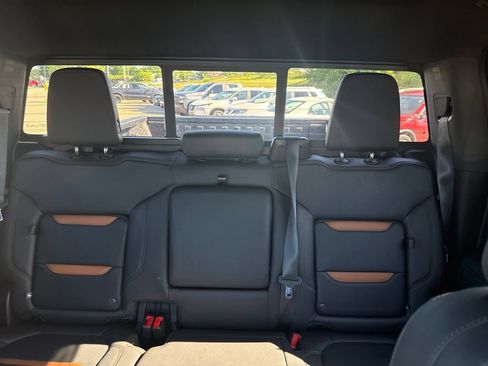 Used 2020 GMC Sierra 1500 AT4 w/ AT4 Premium Package AWD/4WD image 20