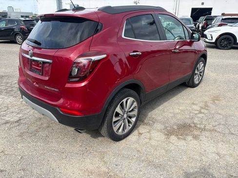 Used 2020 Buick Encore Preferred FWD image 3