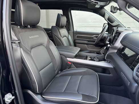 Used 2026 RAM 1500 Laramie w/ Night Edition image 29