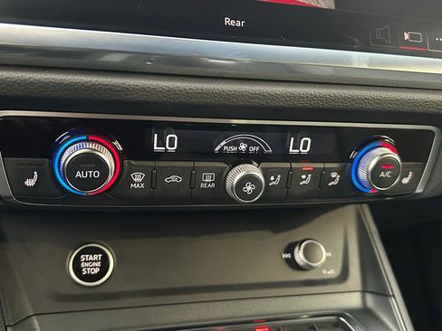 Used 2023 Audi Q3 2.0T Premium w/ Black Optic Sport Package image 53