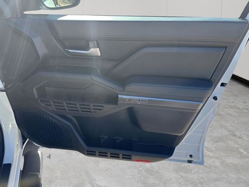 Used 2024 Toyota Tacoma TRD Sport image 13