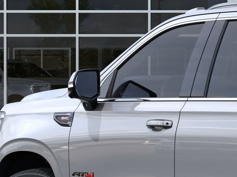 New 2026 GMC Yukon XL AT4 Ultimate AWD/4WD image 12
