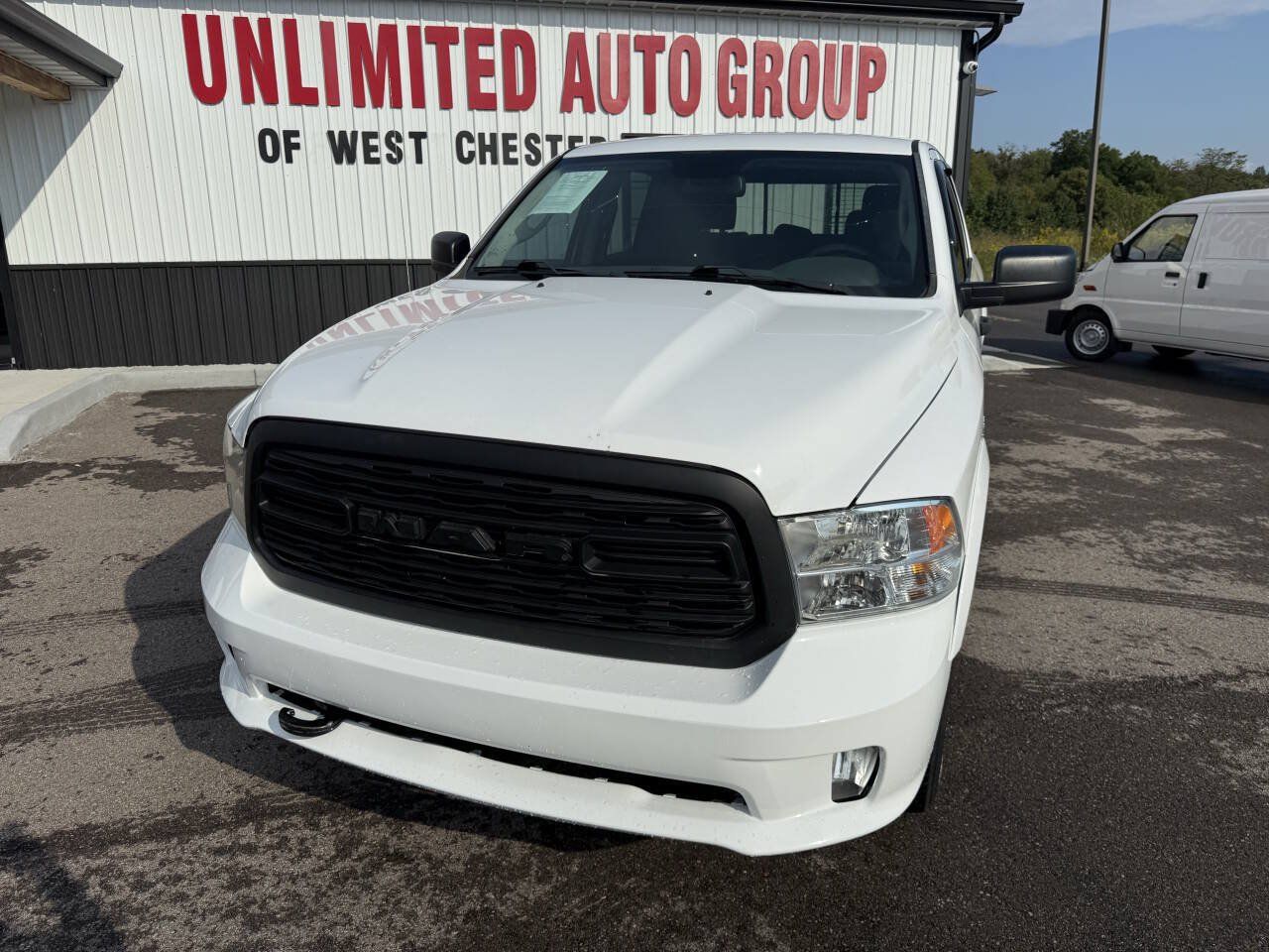 Used 2016 RAM 1500 Outdoorsman AWD/4WD image 3