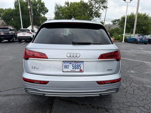 Used 2023 Audi Q5 2.0T Premium w/ Convenience Package AWD/4WD image 7