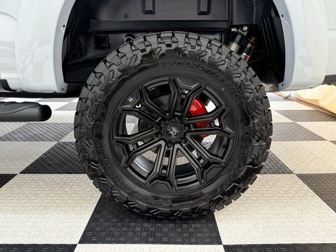 New 2025 Ford F150 XLT w/ Equipment Group 303A High image 11