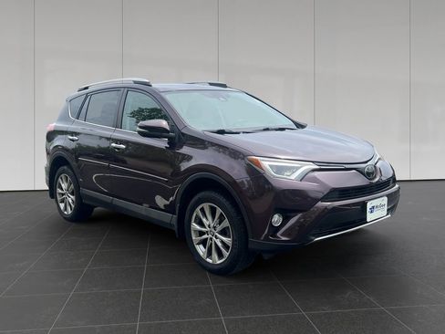 Used 2016 Toyota RAV4 Limited AWD/4WD image 7