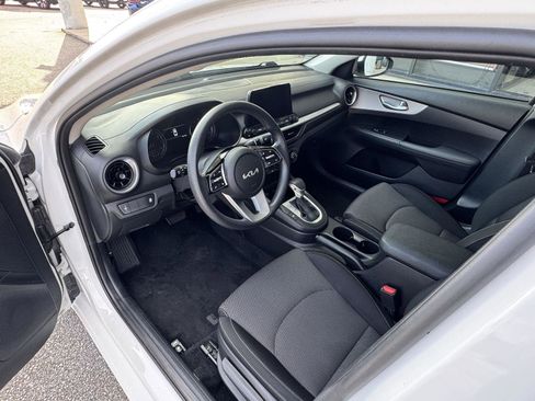 Used 2024 Kia Forte LXS image 15