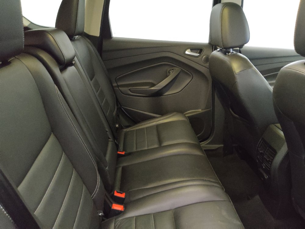 Used 2016 Ford Escape SE w/ SE Leather Comfort Package AWD/4WD image 19