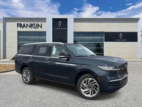 New 2026 Lincoln Navigator L Reserve AWD/4WD image 1