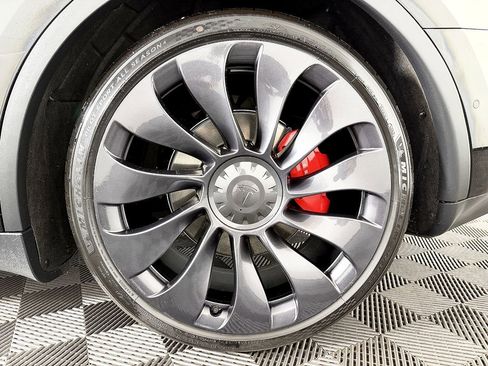 Used 2022 Tesla Model Y Performance AWD/4WD image 25