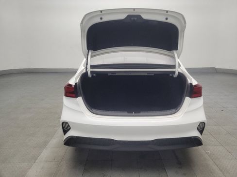 Used 2022 Kia Forte LXS image 29