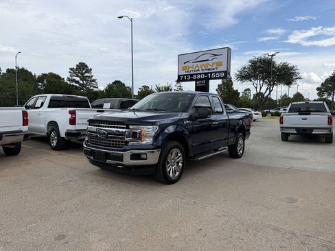 Used 2018 Ford F150 XLT w/ Equipment Group 302A Luxury AWD/4WD image 3