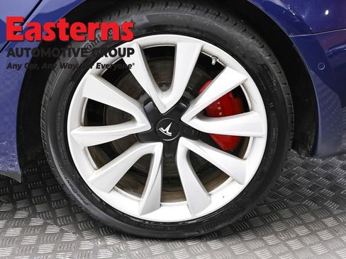 Used 2018 Tesla Model 3 Performance image 8