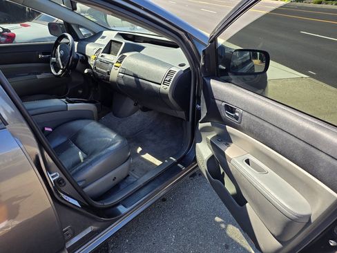 Used 2007 Toyota Prius Touring w/ Pkg 6 Touring Edition FWD image 22