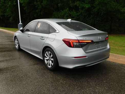 Used 2025 Honda Civic LX image 3