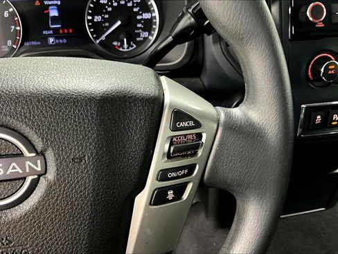 Used 2023 Nissan Titan SV image 24