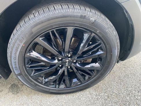Used 2022 Kia Telluride SX FWD image 6