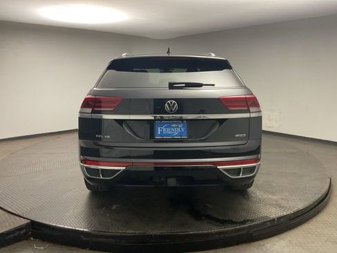 Used 2022 Volkswagen Atlas Cross Sport SEL R-Line image 6