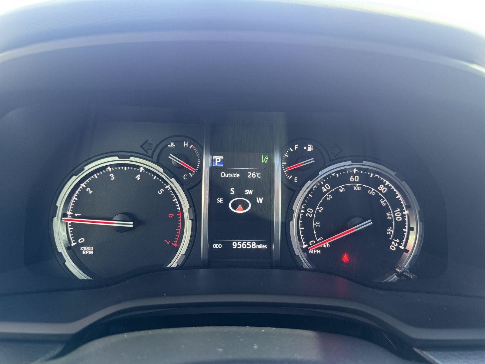 Used 2021 Toyota 4Runner Limited AWD/4WD image 21