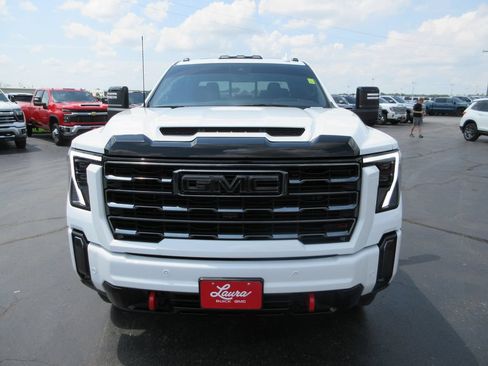 Certified 2024 GMC Sierra 3500 AT4 w/ Technology Package AWD/4WD image 15