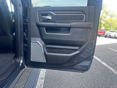 Used 2026 RAM 2500 Laramie AWD/4WD image 18