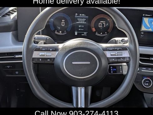 Used 2025 Hyundai Sonata SEL FWD image 14