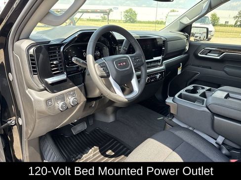 New 2026 GMC Sierra 1500 Elevation image 11