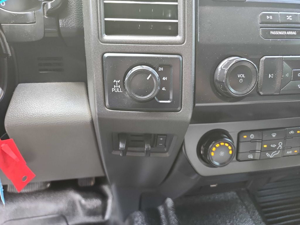 Used 2022 Ford F350 XL w/ Power Equipment Group AWD/4WD image 27