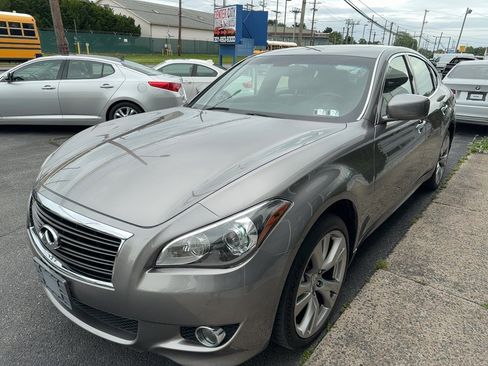 Used 2013 INFINITI M37 x w/ Premium Pkg AWD/4WD image 5