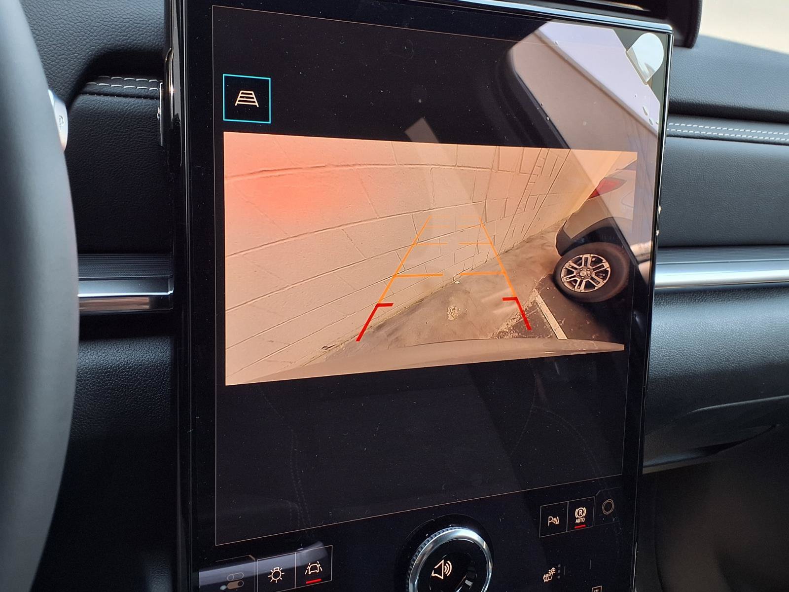 New 2027 GMC Terrain Elevation FWD image 4