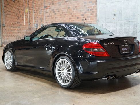 Used 2006 Mercedes-Benz SLK 55 AMG image 13