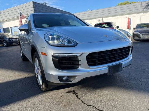 Used 2016 Porsche Cayenne S AWD/4WD image 11