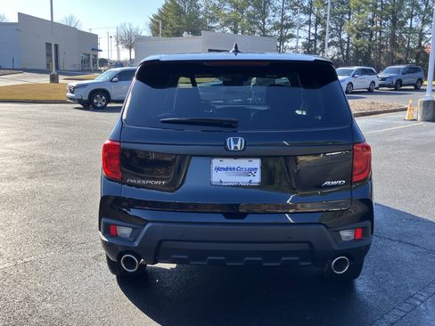 Certified 2022 Honda Passport EX-L image 9