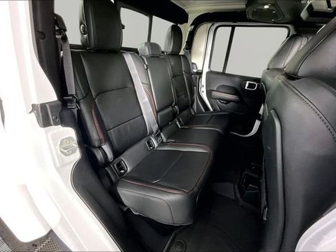 New 2026 Jeep Gladiator Rubicon AWD/4WD image 10