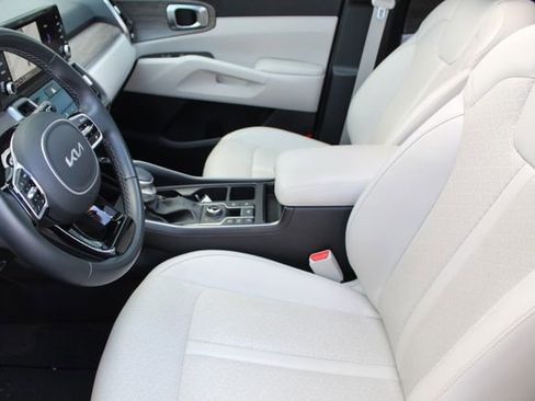 Used 2023 Kia Sorento X-Line EX image 21
