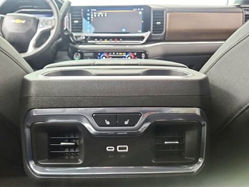 Used 2024 Chevrolet Silverado 3500 High Country image 54