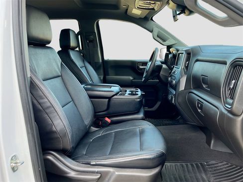 Used 2022 Chevrolet Silverado 1500 Custom image 27