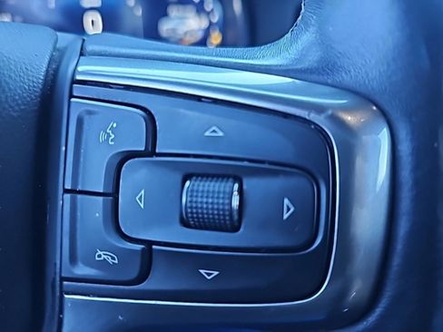 Used 2022 Chevrolet Tahoe Z71 w/ Luxury Package image 14