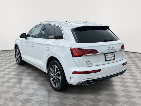 Used 2023 Audi Q5 2.0T Premium Plus w/ Premium Plus Package AWD/4WD image 7