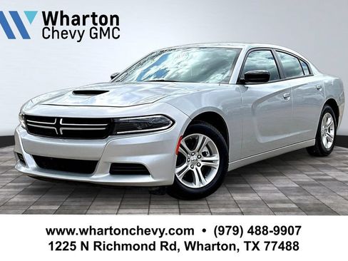 Used 2023 Dodge Charger SXT w/ Cold Weather Package RWD image 1