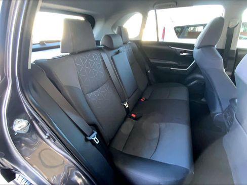 Used 2024 Toyota RAV4 XLE image 18