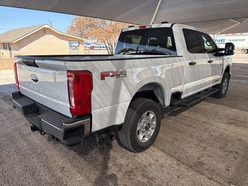 New 2026 Ford F250 XLT w/ FX4 Off-Road Package image 8