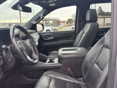 Used 2021 Chevrolet Tahoe LT w/ LT Signature Package image 2