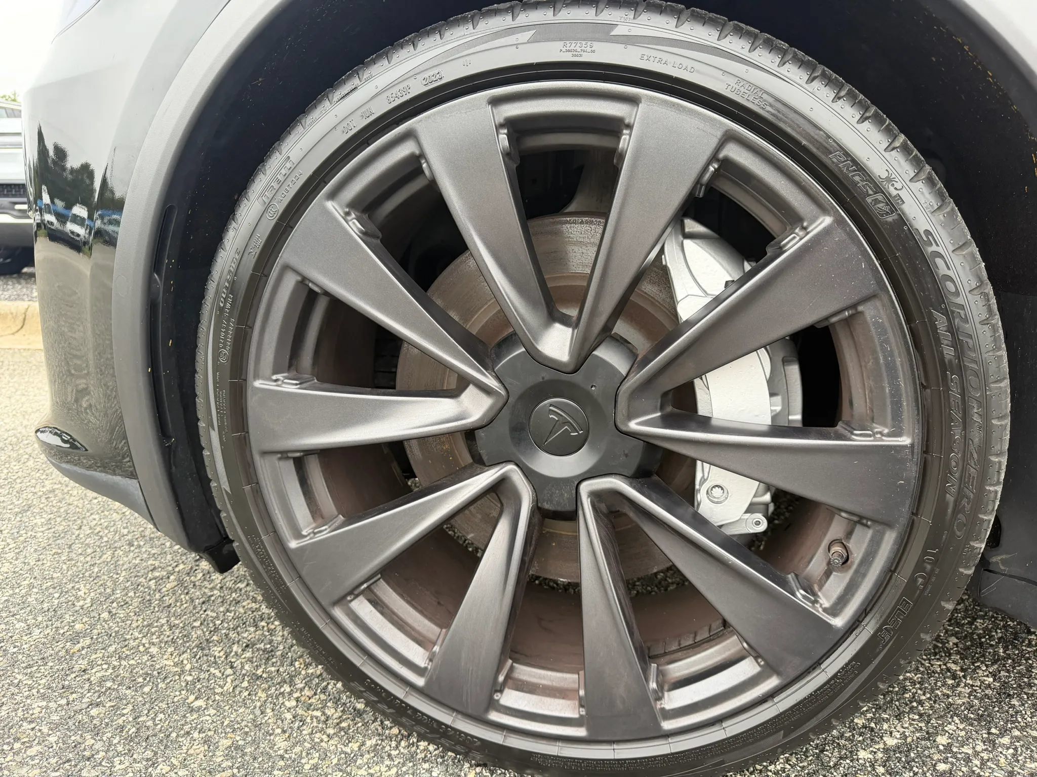 Used 2023 Tesla Model X AWD/4WD image 27