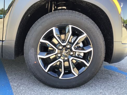 New 2026 Chevrolet TrailBlazer ACTIV w/ Convenience Package FWD image 15