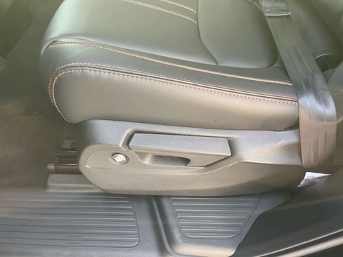 New 2025 Honda Pilot TrailSport image 38