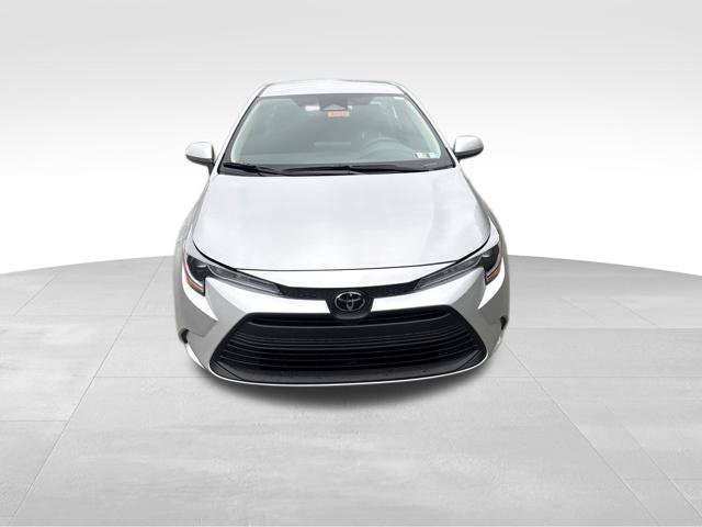 New 2026 Toyota Corolla LE FWD image 9