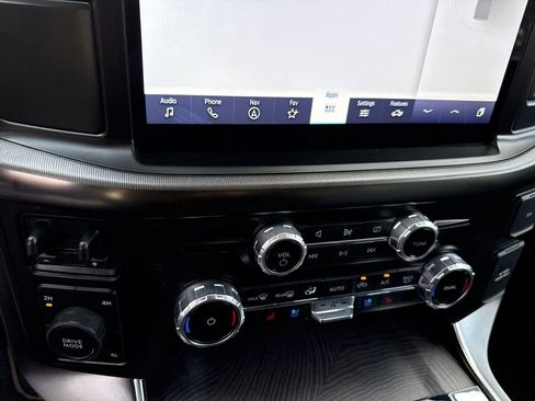 Used 2023 Ford F150 Platinum image 28